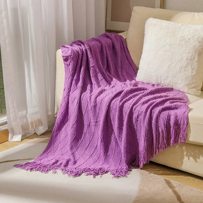 Gemütliche lila Diamant Strickdecke