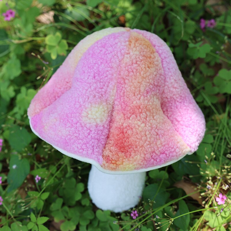 Fluffy Mushroom Kissen