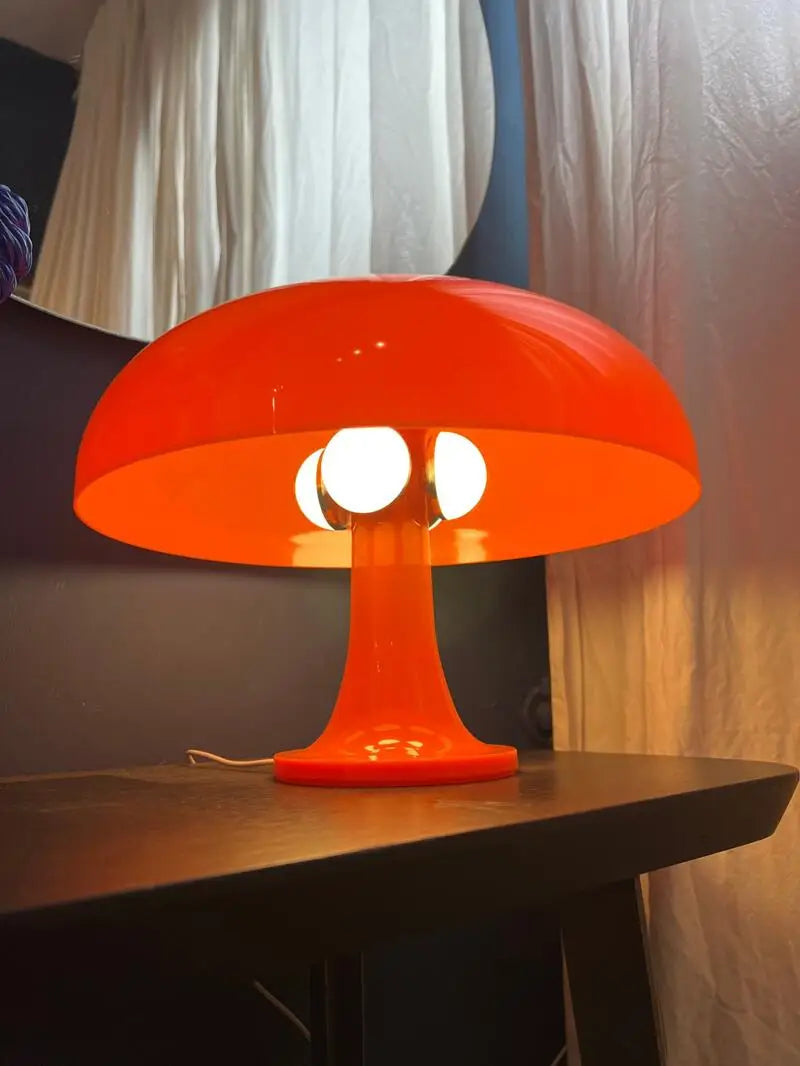 Agnese Tischlampe