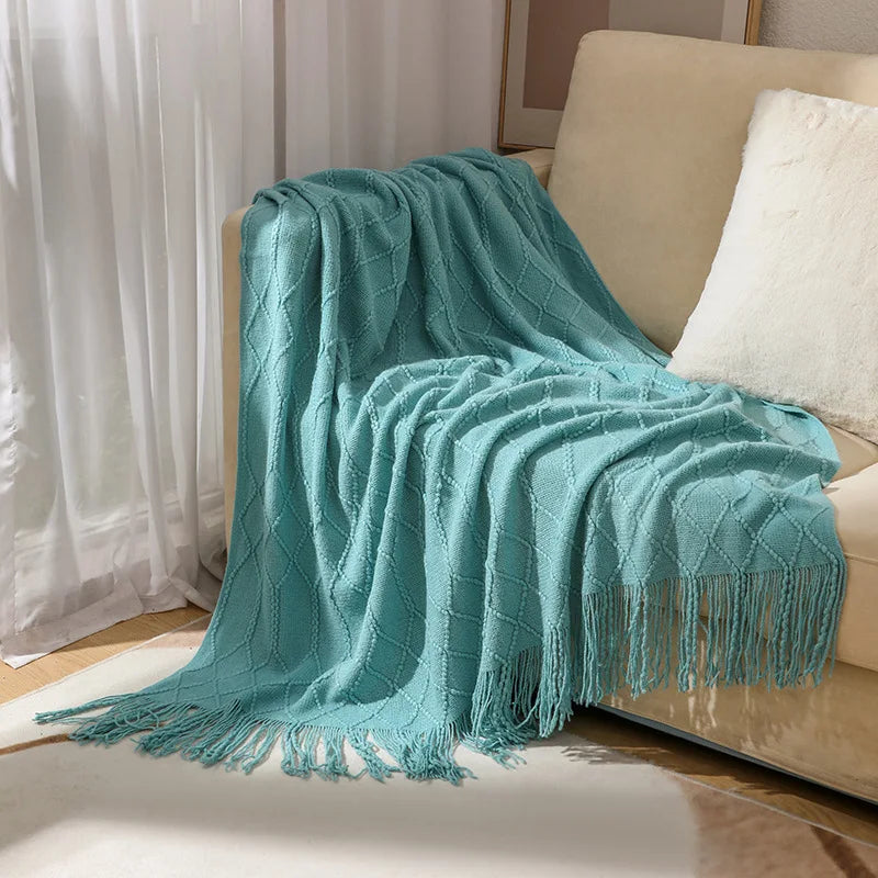 Gemütliche lila Diamant Strickdecke