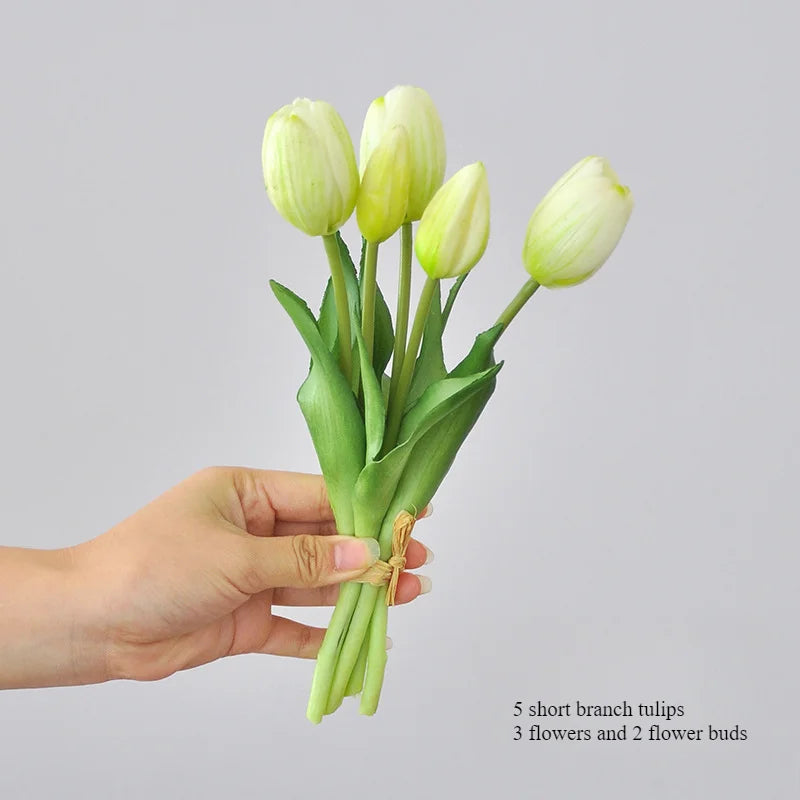 Frendorf | 5 kurze Pole Tulpen Kunstblumen – weiche Gummi-Seiden-Tulpen für Wohnkultur, Hochzeiten und Fotografie-Requisiten