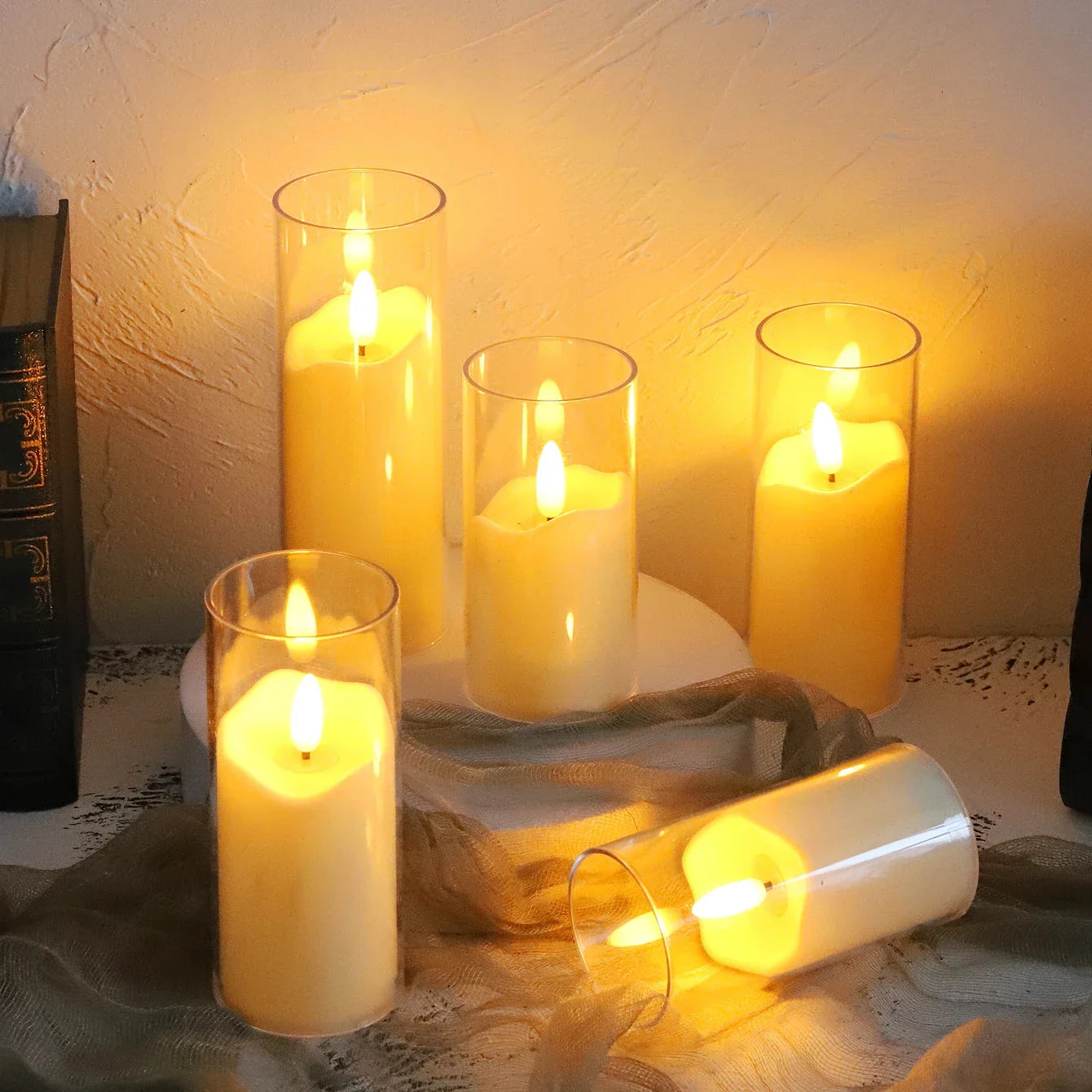 Set aus 6 LED flammenlosen elektrischen Kerzen: Flackernde batteriebetriebene Fake Teelichter aus Acrylglas - Perfekt für Hochzeiten und Weihnachtsdekoration