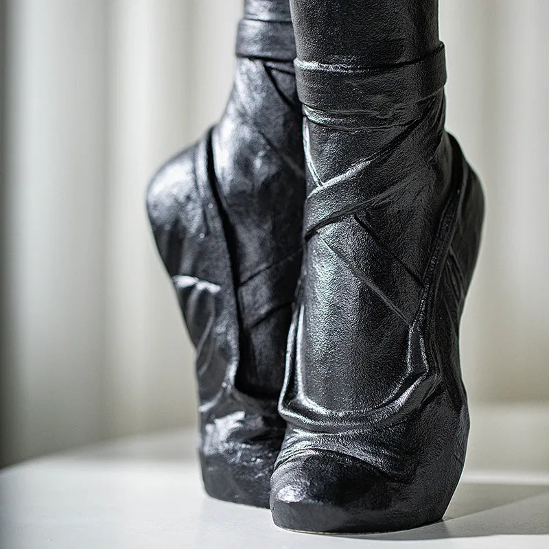 Frendorf | Künstlerische Ballerina Keramikvase