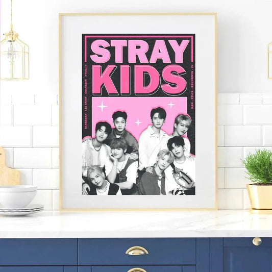 Hot Kpop S-Stray K-Kids Poster Zuhause Raum Dekor Wohnzimmer Schlafzimmer Aesthetic Kunst Wandmalerei Aufkleber