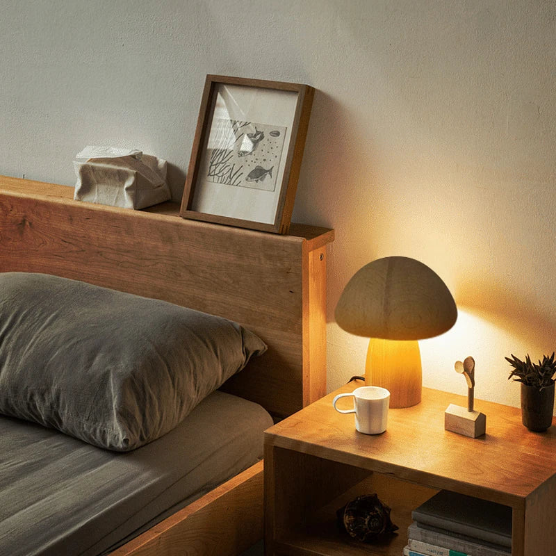 Frendorf | MushroomGlow™ Holzpilz LED Tischlampe | Natürliche Deko Beleuchtung | Stimmungslicht für Zuhause