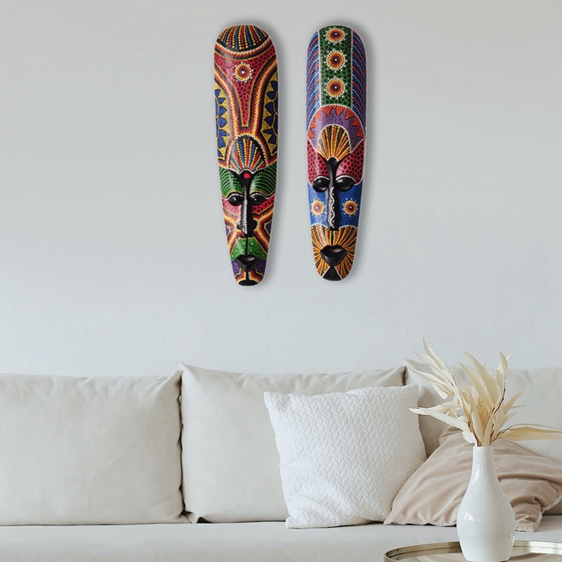 Holzmaske Wandbehang Massivholz Schnitzerei bemalt Facebook Wanddekoration Bar Home Dekorationen Afrikanische Totem Maske Kunsthandwerk