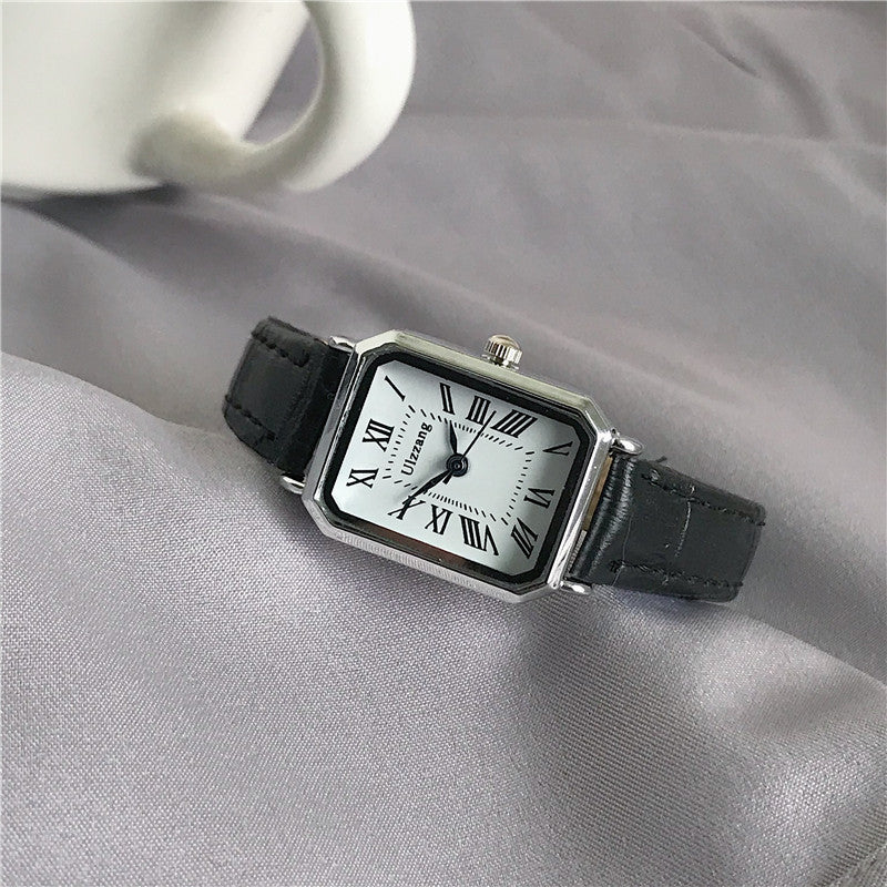 Frendorf | Retro-Uhr mit Lederarmband für Damen