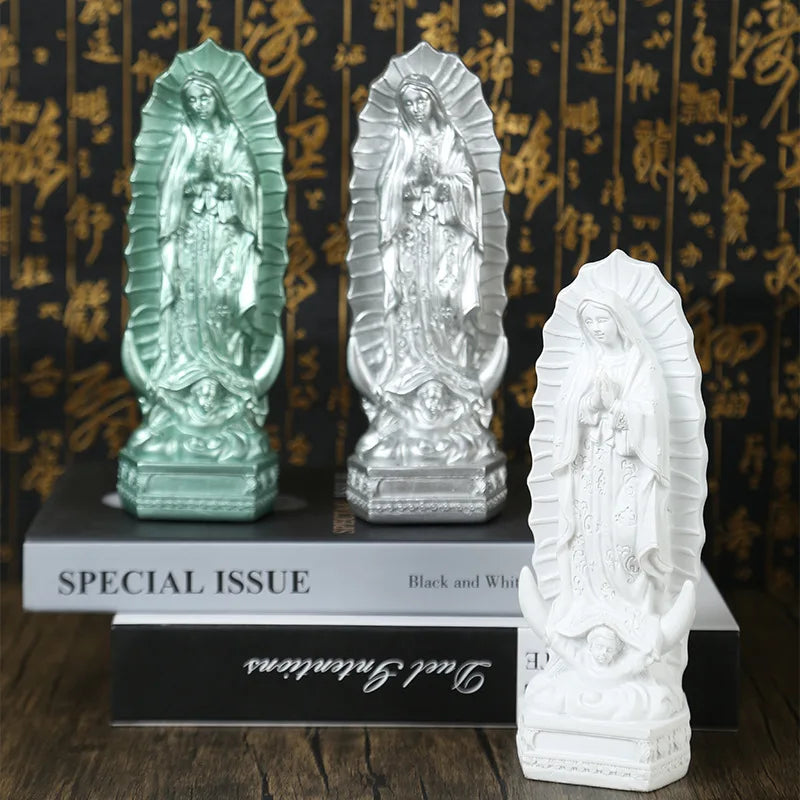 Unsere Dame von Guadalupe Figuren in mehreren Farben
