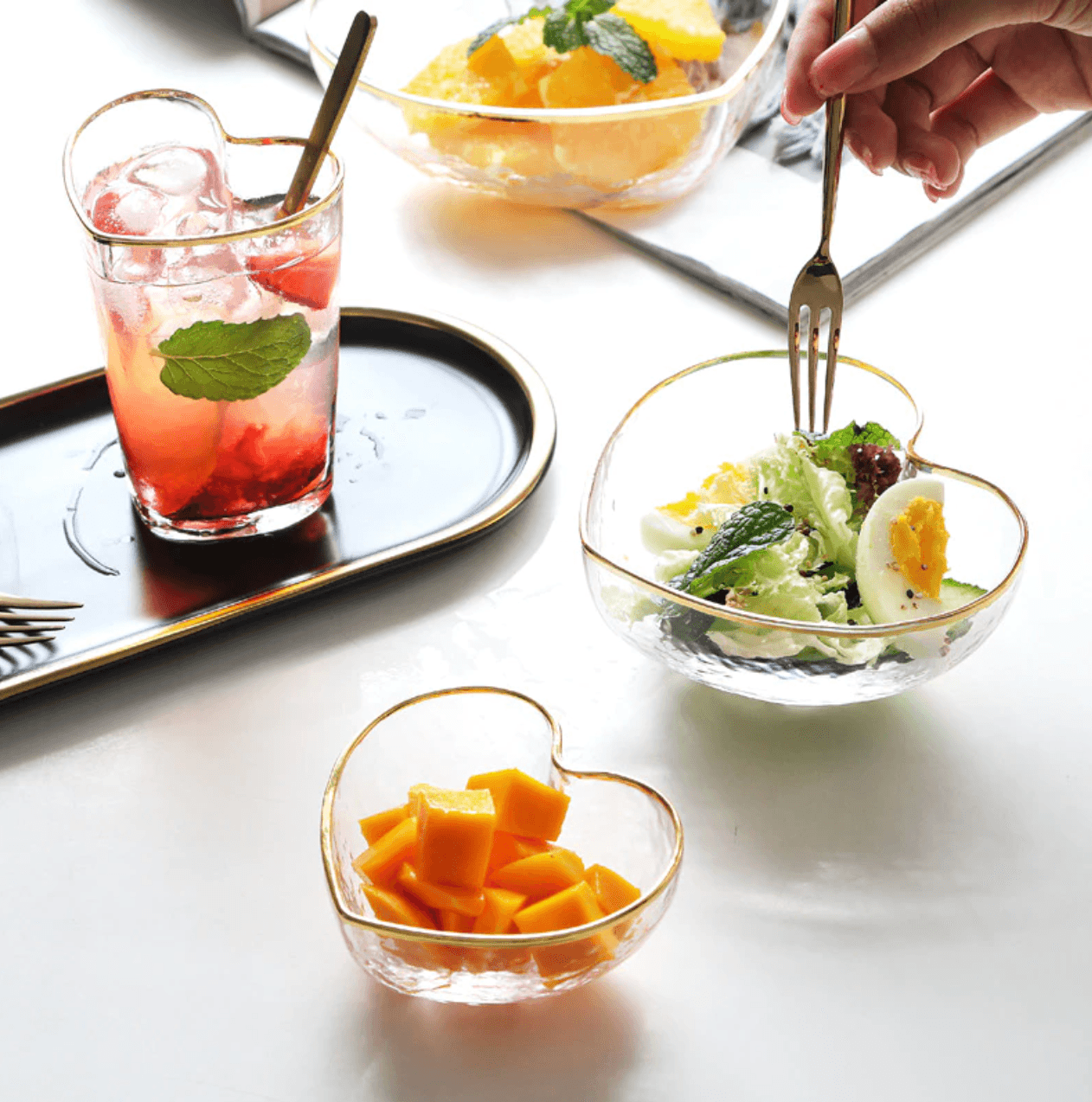 Frendorf | HeartGold Glasgeschirr Set | Herzform Schale & Trinkglas | Goldrand Design | Stilvolle Tischdeko