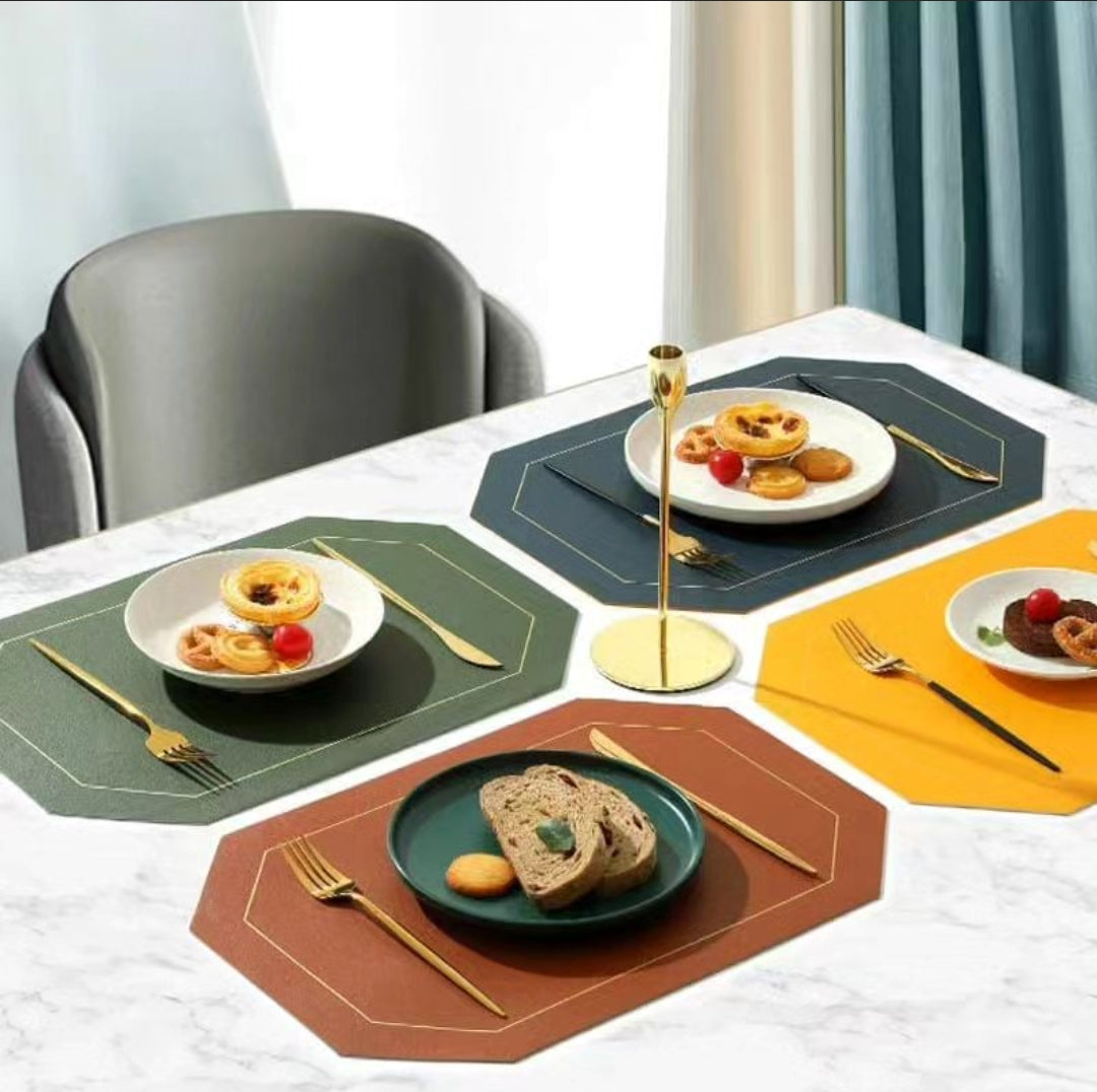 Frendorf | 6 Stück PU Leder Antirutsch Tischsets