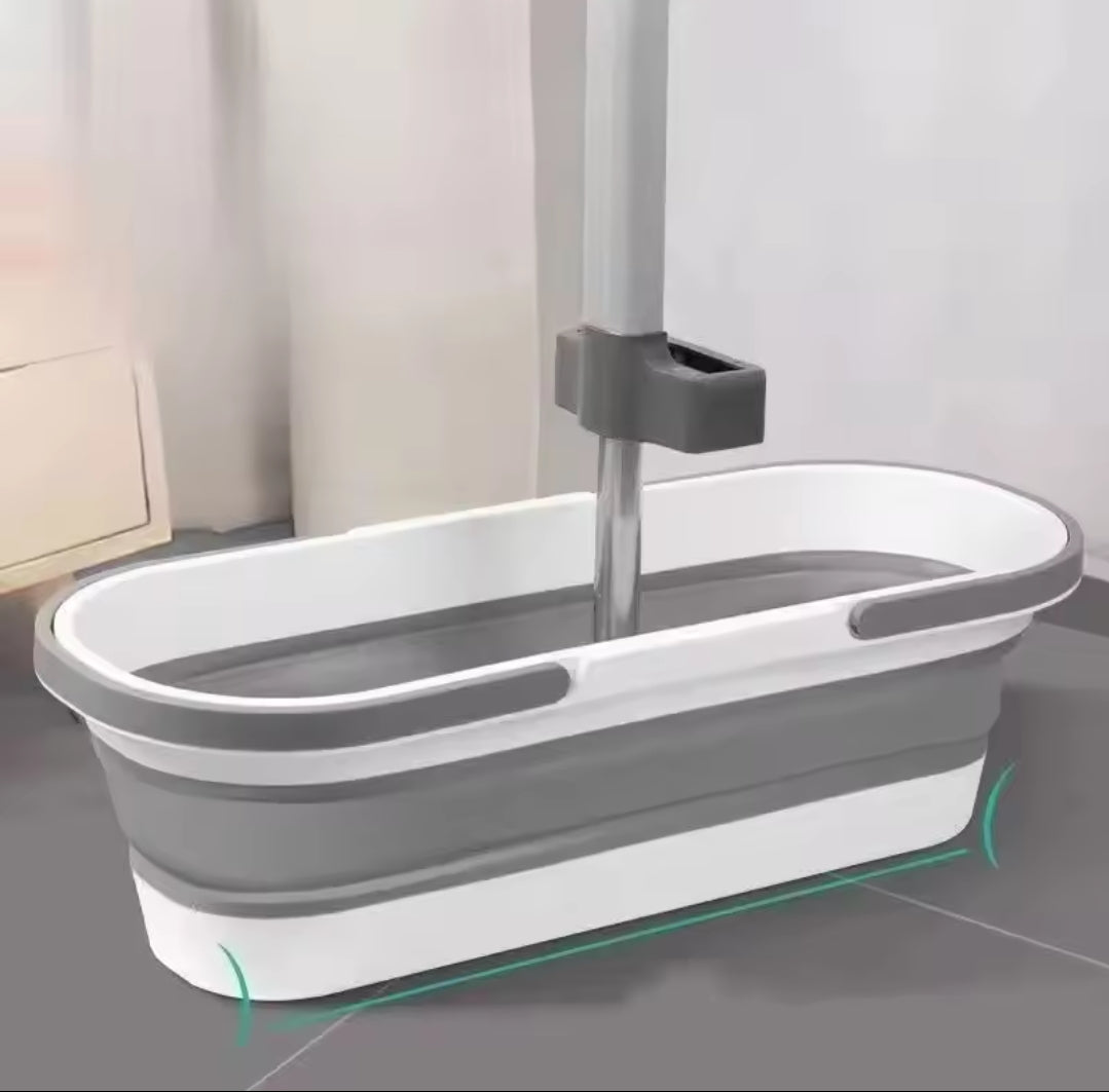 Zusammenklappbarer faltbarer Eimer