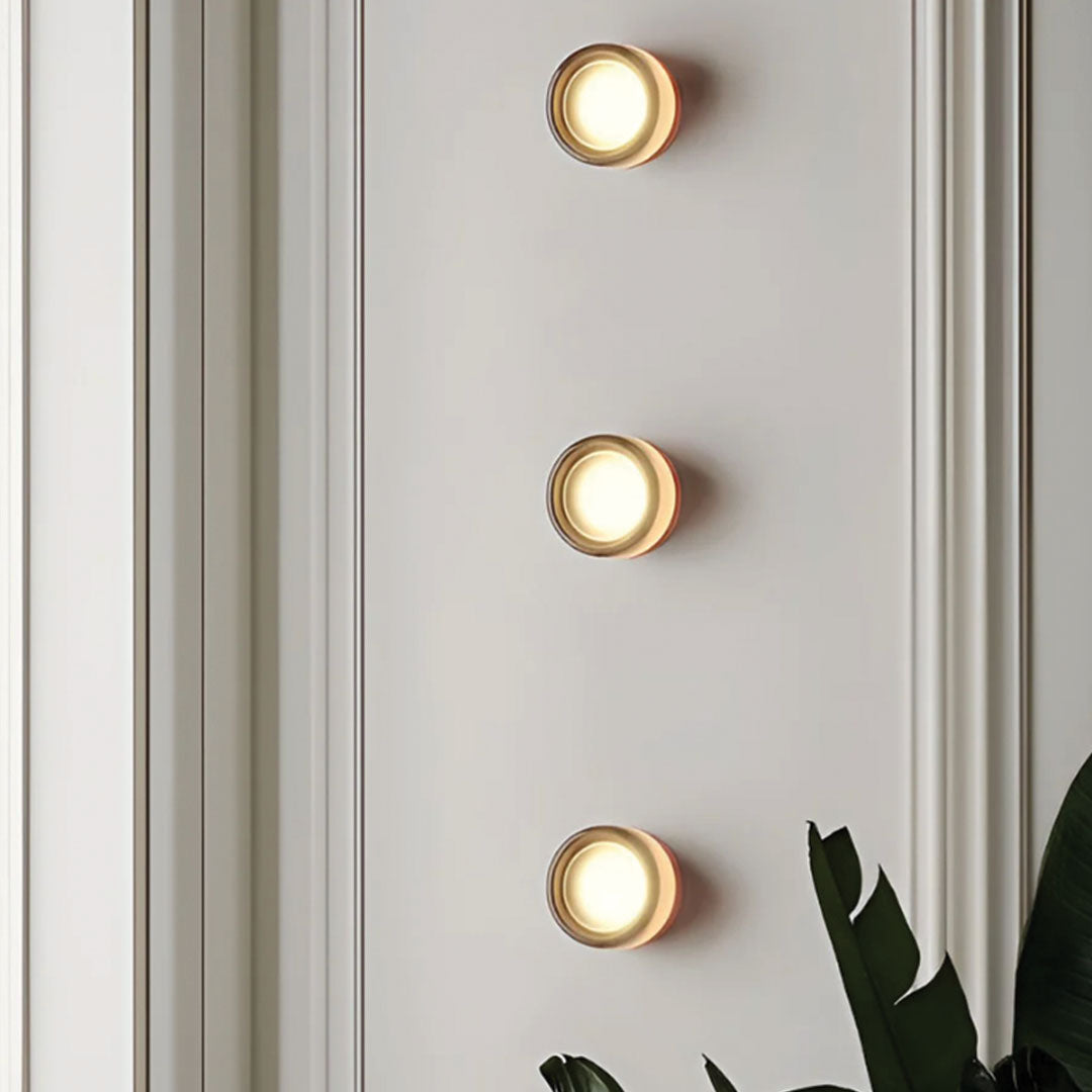 DimpleGlow – Stilvolle Wandlampe für zeitgenössisches Interieur