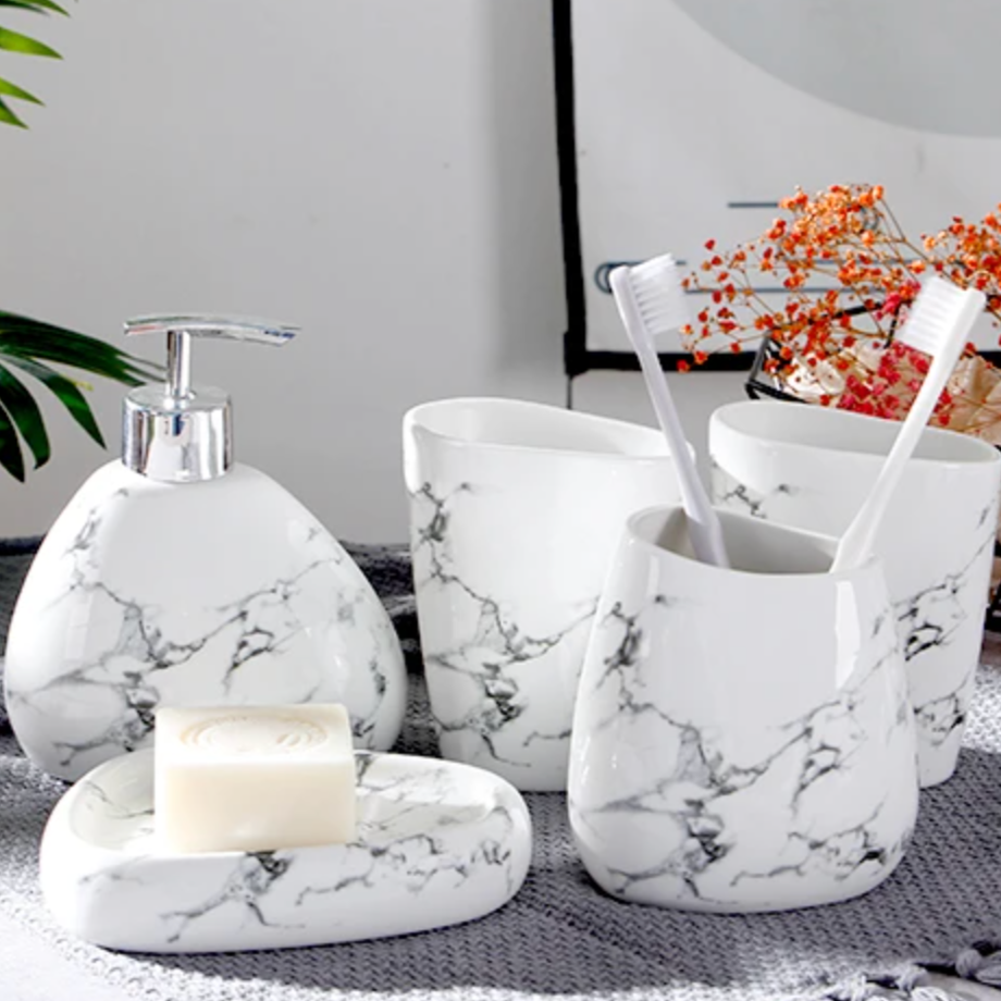 Frendorf | MarmoLuxe Badezimmer-Set 7-teilig | Elegantes Marmor-Design | Luxuriöse & Praktische Badaccessoires
