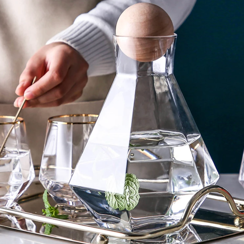 Frendorf | CrystalServe Diamond Design Trinkglas-Set (5-teilig) | Luxuriöses Glasdesign für stilvolle Getränke
