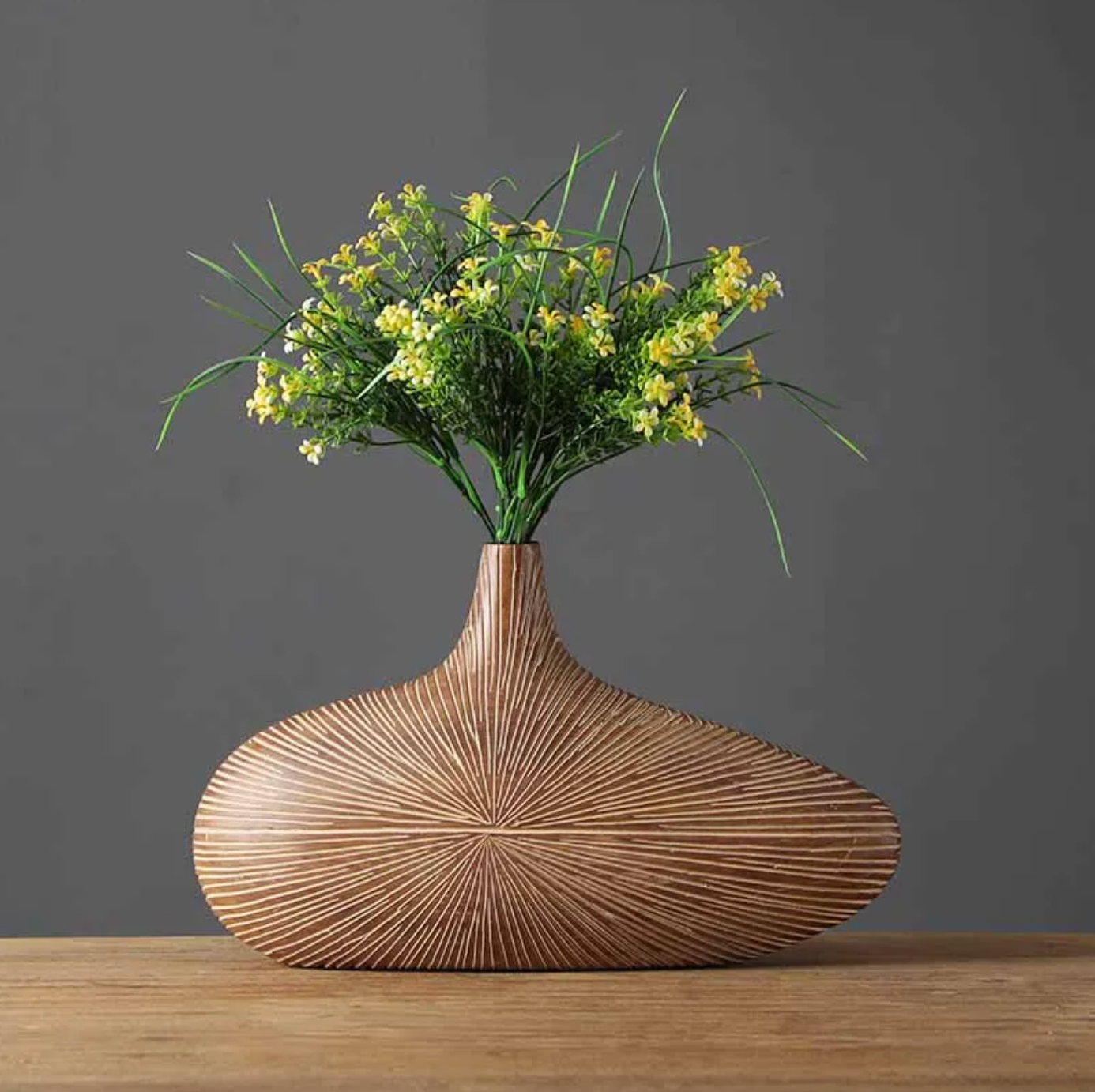 Frendorf | ClayAura Sahara Skulpturierte Vase | Handgefertigt | Moderne Deko für Zuhause | Elegantes Design