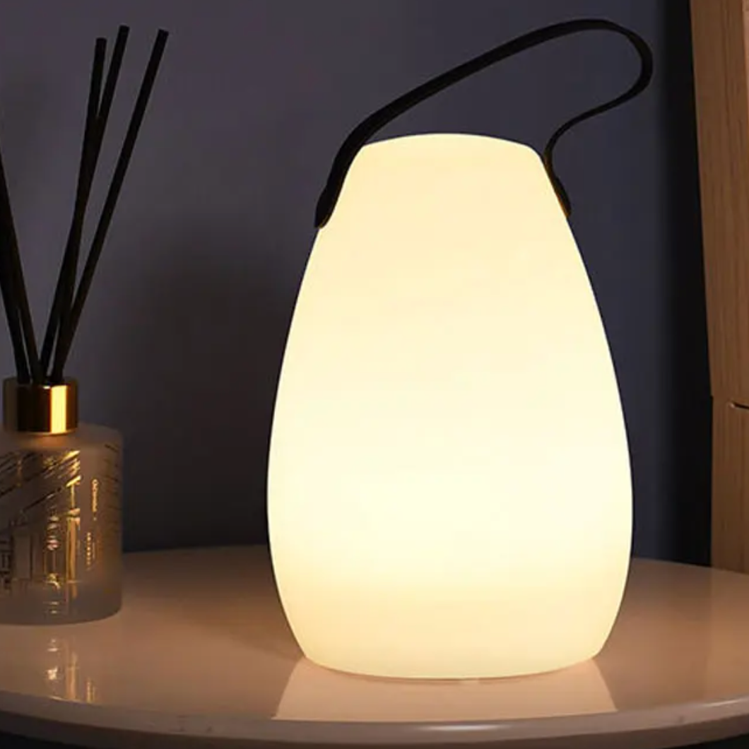 Frendorf | LumiShield Wasserdichte Außenlampe | Wetterfest | Modernes Design | LED-Beleuchtung