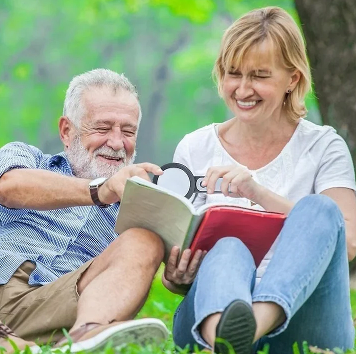 Frendorf | 30-fache Vergrößerungslupe für Senioren