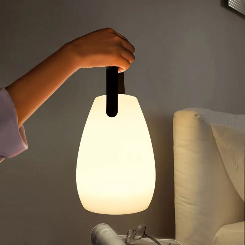 Frendorf | LumiShield Wasserdichte Außenlampe | Wetterfest | Modernes Design | LED-Beleuchtung