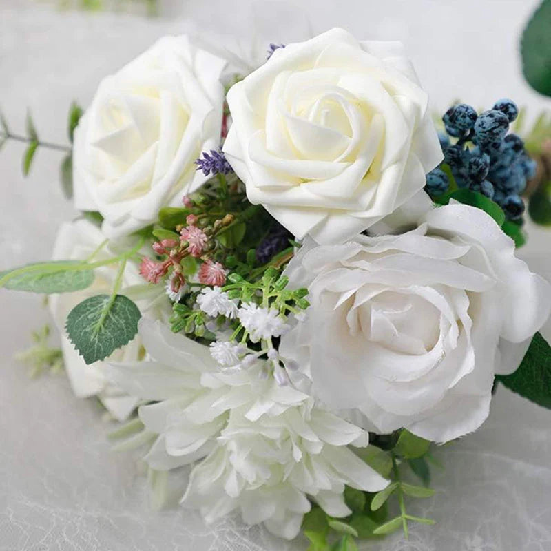 Frendorf | 25 Stück Künstliche Rote Rosen mit Stielen – Künstliche Blumen für DIY Hochzeitssträuße, Tischdekorationen, Partys & Wohnraumdekorationen