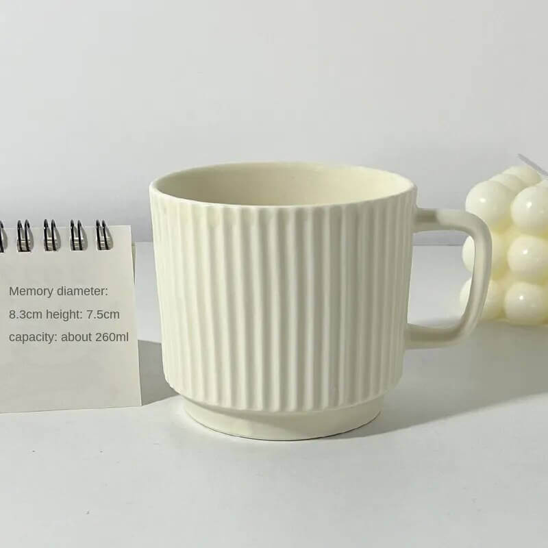 Große Retro Keramiktasse