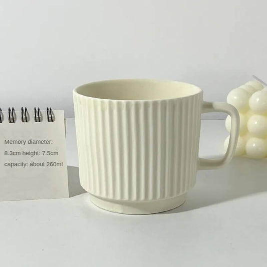 Große Retro Keramiktasse