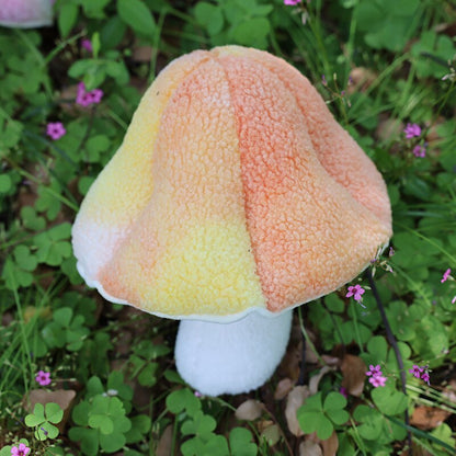 Fluffy Mushroom Kissen