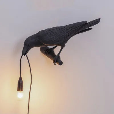 Frendorf | Moderne Lucky Bird Tischlampe – Kreatives Harz Tierdesign für Schlafzimmer und Wohnzimmer