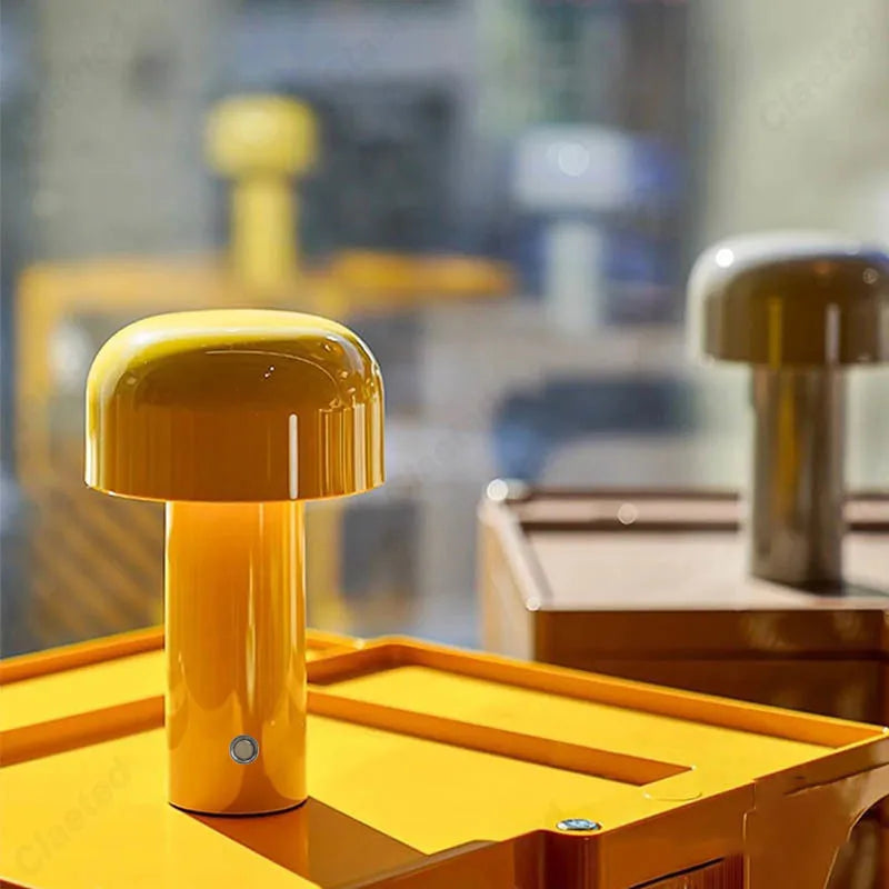 Italienischer Designer-Pilz-Tischlampe – Vielseitige Eleganz für drinnen und draußen