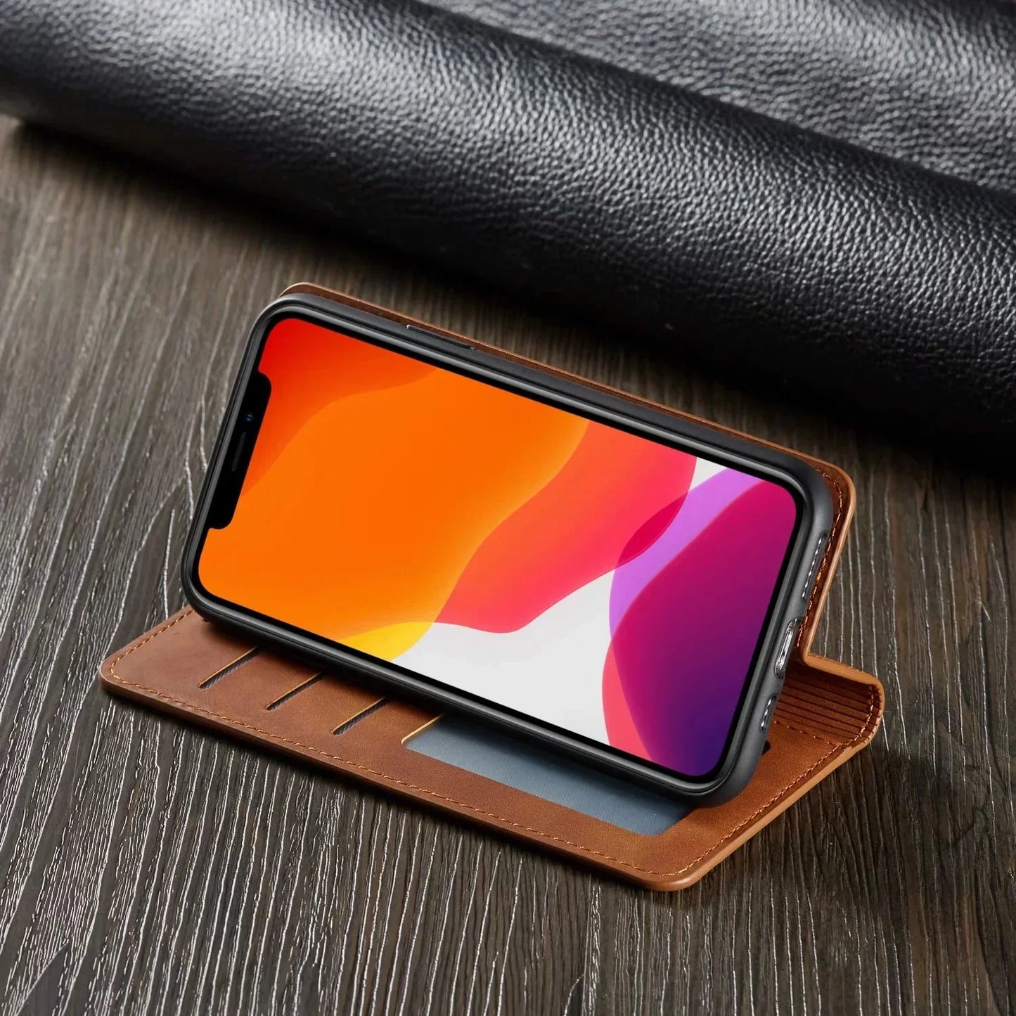 Frendorf |  iPhone Hülle: Magnetische Leder Tasche für stilvollen Schutz