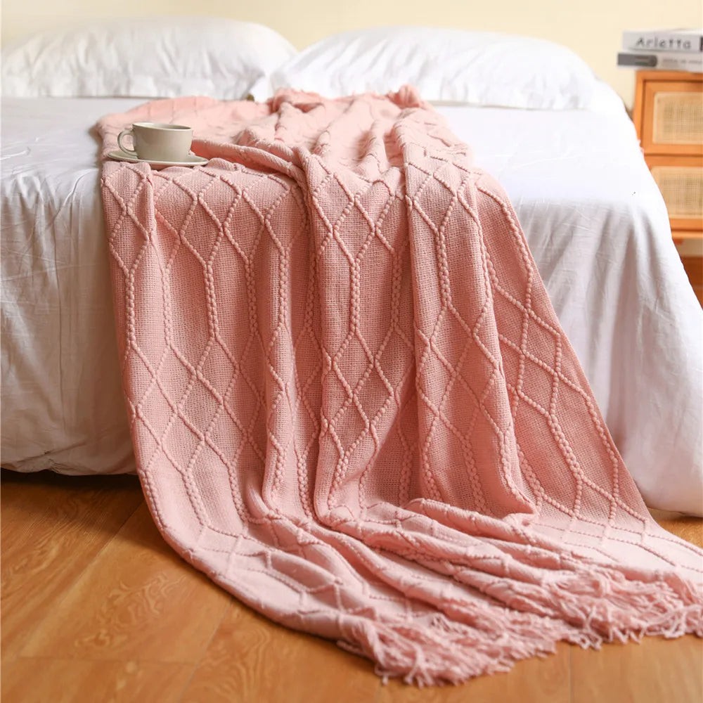 Gemütliche lila Diamant Strickdecke