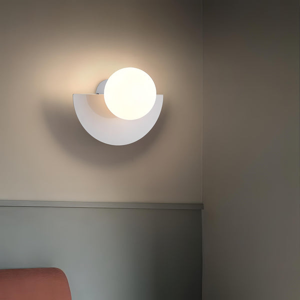 Everest - Nordische Halbrunde Wandlampe