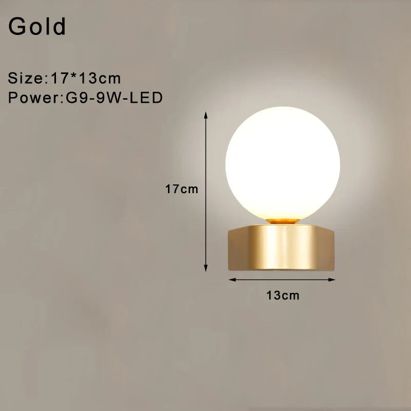 Frendorf | Innenglasball-LED-Wandleuchte – Moderne Wandleuchte mit G9 9W Birne für Schlafzimmer, Küche und Wohnzimmer - Schwarz & Gold Design