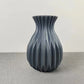 Moderne elegante Blumenvasen