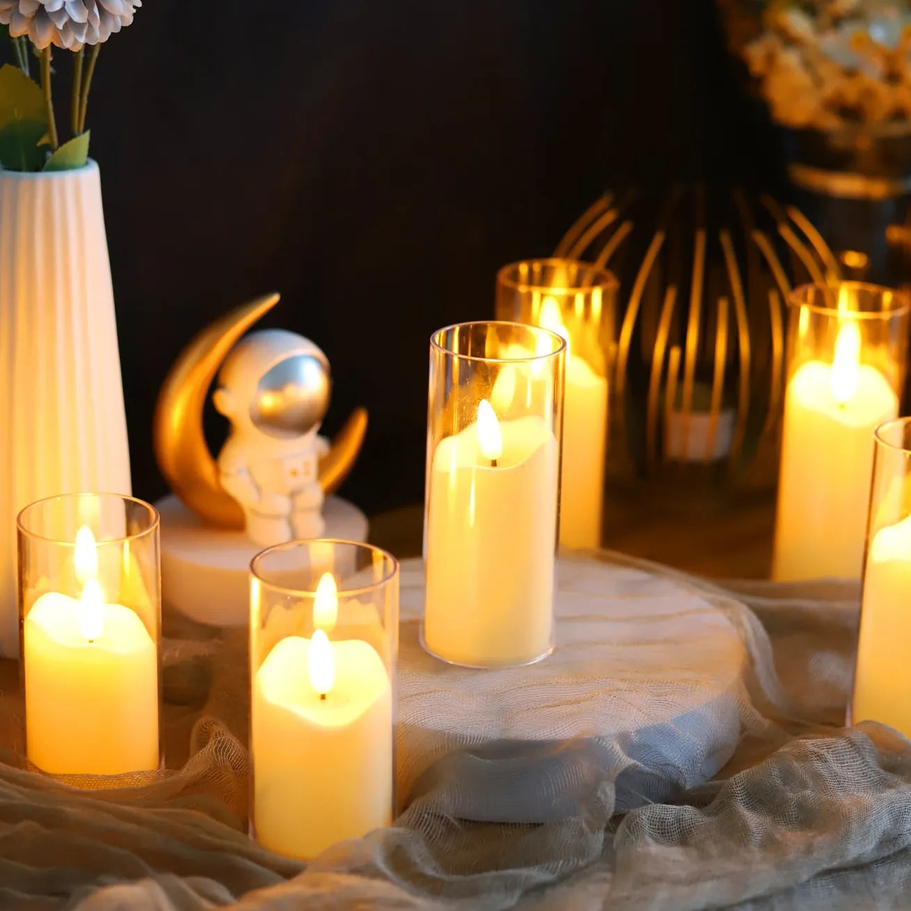 Set aus 6 LED flammenlosen elektrischen Kerzen: Flackernde batteriebetriebene Fake Teelichter aus Acrylglas - Perfekt für Hochzeiten und Weihnachtsdekoration
