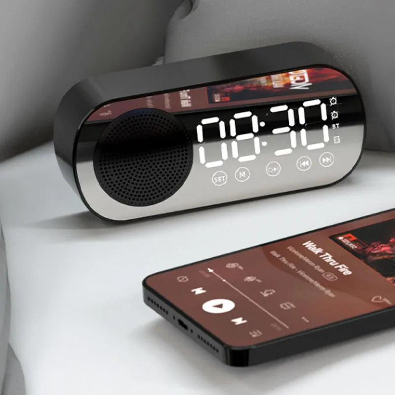 Digitale Weckuhr mit Bluetooth-Lautsprecher & FM-Radio