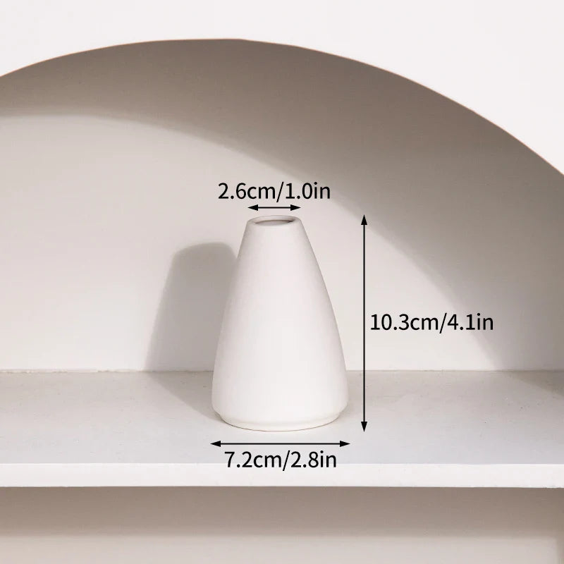 Minimalistische Keramik Blumenvase