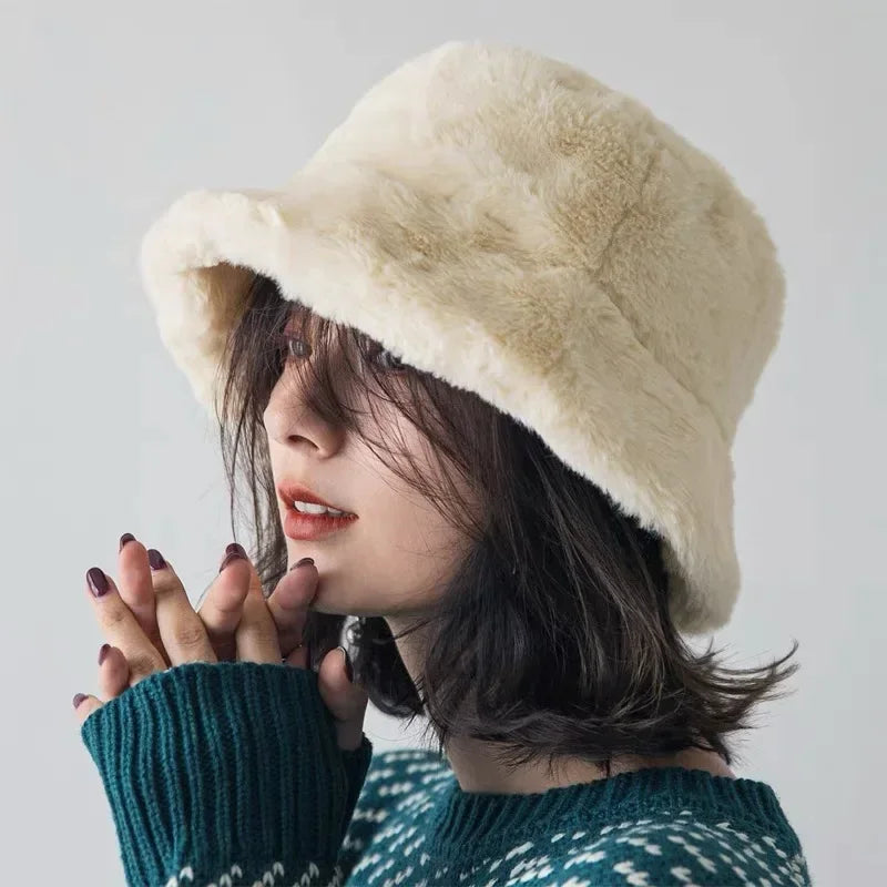 Frendorf | Warme Herbst Bucket Hat aus Kaninchenfell für Damen - Lorna