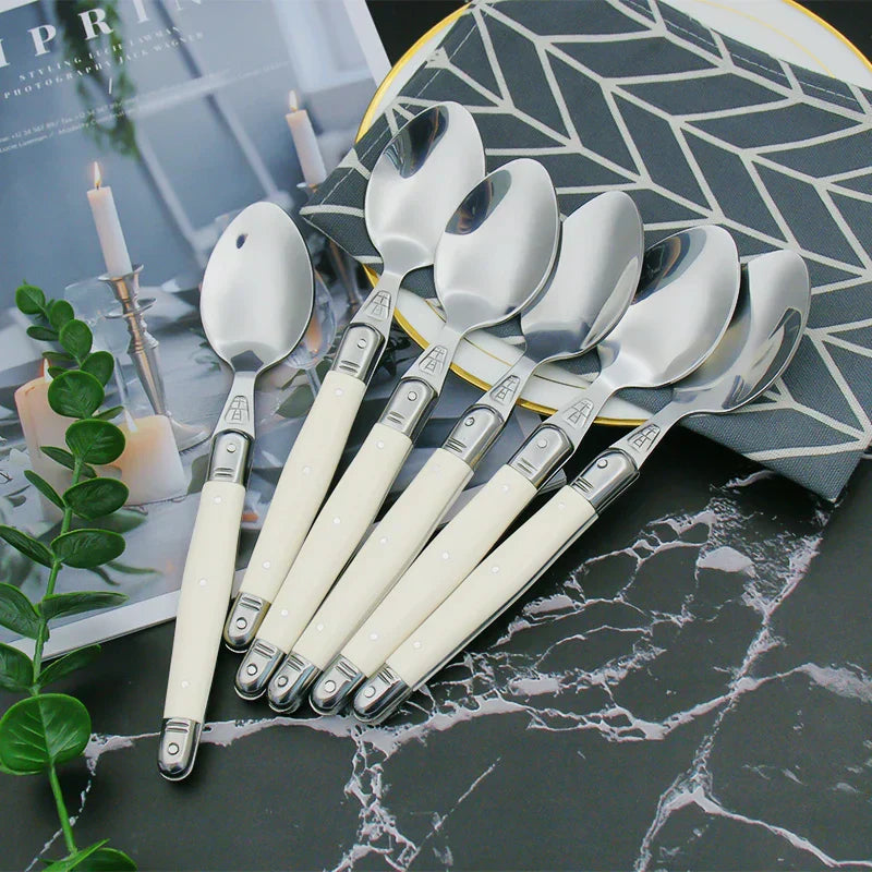 IvoryElegance – Luxus Laguiole Besteckset mit zeitlosem Stil