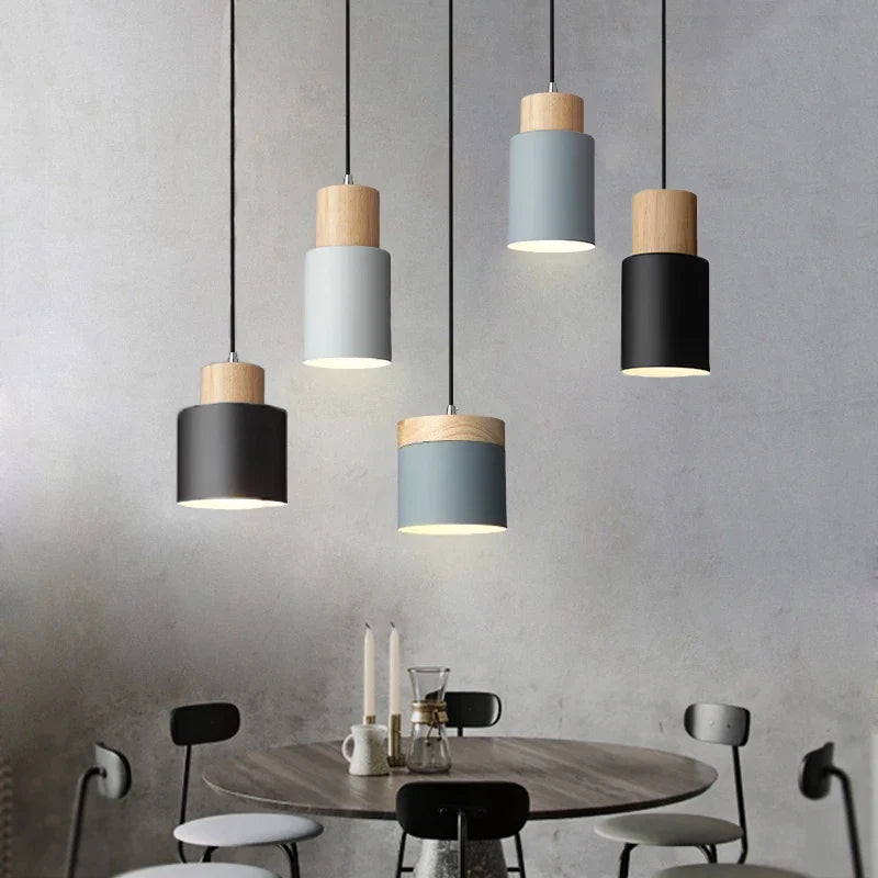 Nordische LED-Pendelleuchten aus Metall und Holz - Moderne Hängelampen für Esszimmer und Küche
