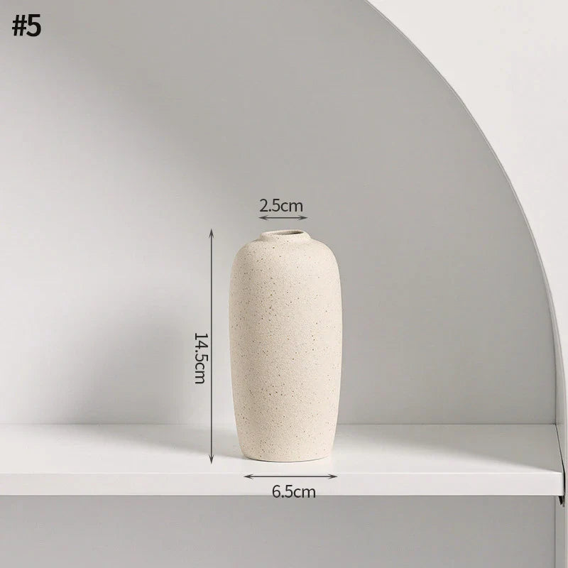 Minimalistische Keramik Blumenvase