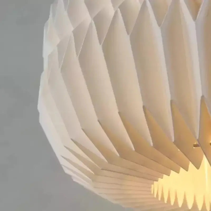 Elegante von Origami inspirierte Papierlaterne