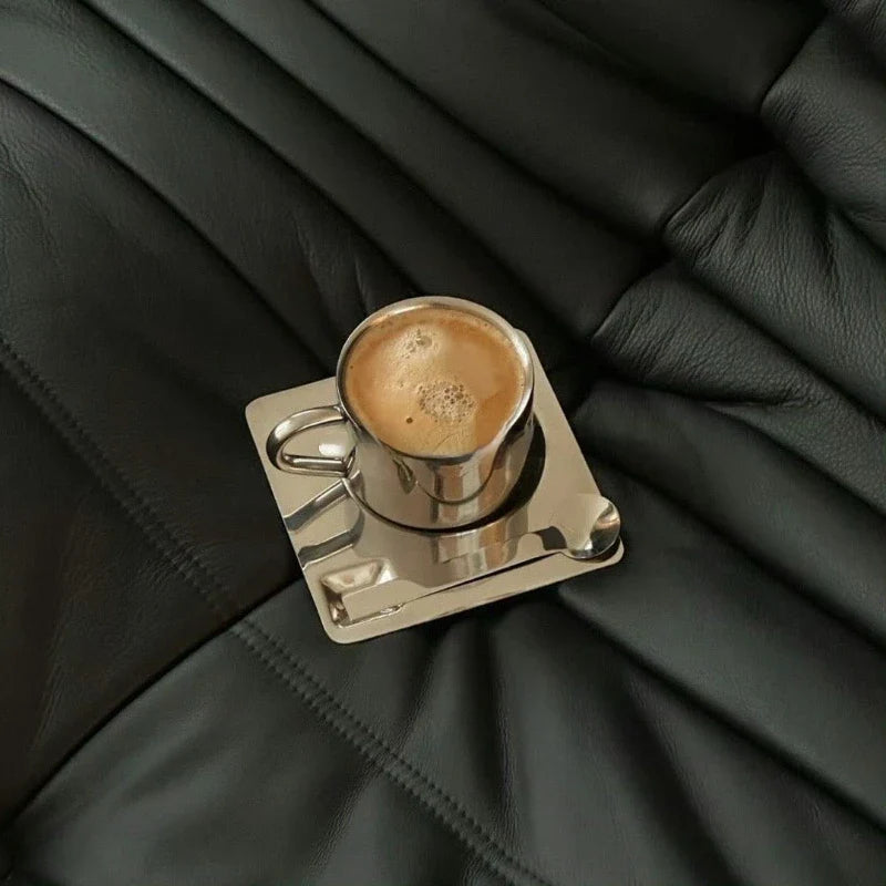 Edelstahl Kaffeetasse und Tablett