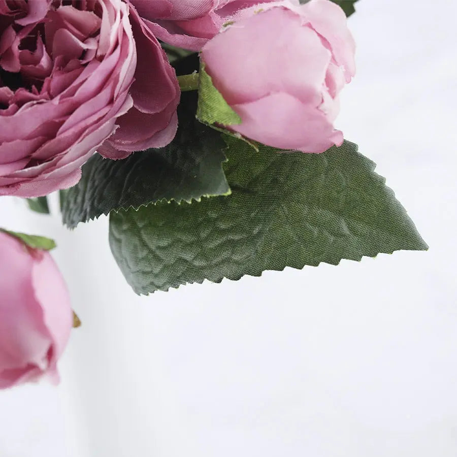 Seidige Rose Gypsophila Strauß