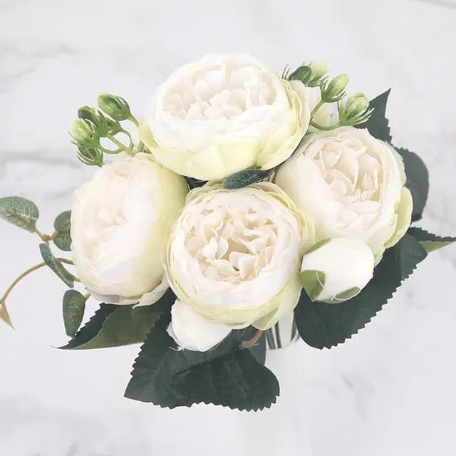 Seidige Rose Gypsophila Strauß