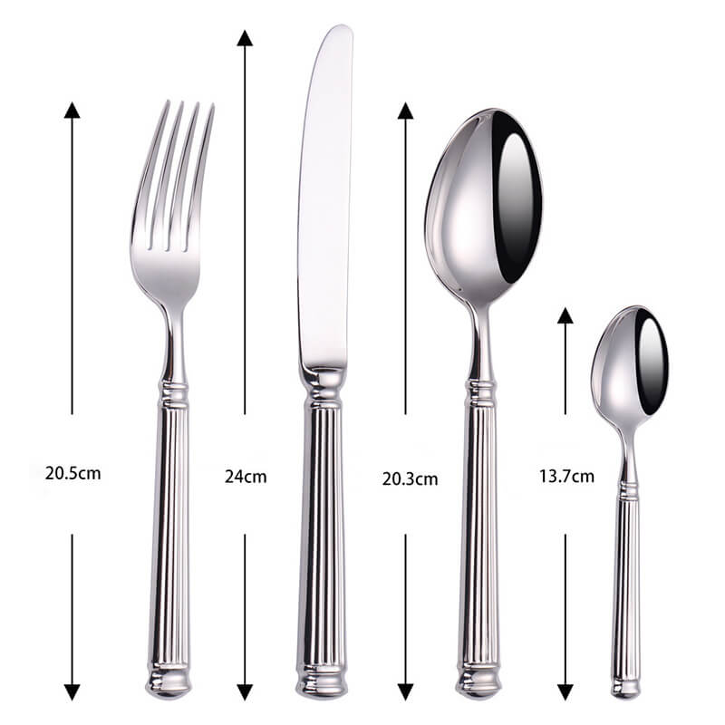 Einfach gestreiftes Besteck 4 Teile Set