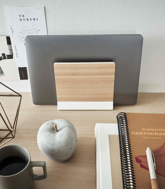 Slim Laptop Stand - Stahl + Holz