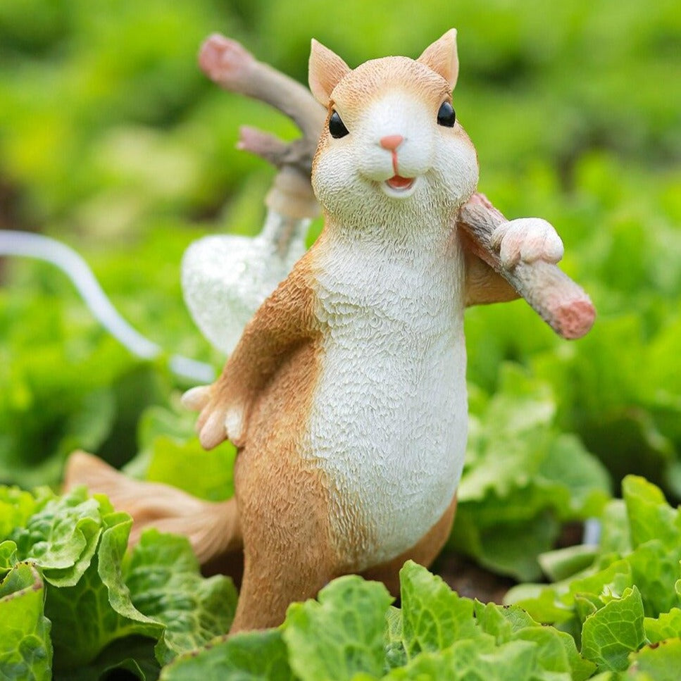 Frendorf | SquirrelLight Eichhörnchen Tischlampe | Verspieltes Design | LED Beleuchtung | Charmante Deko für Zuhause