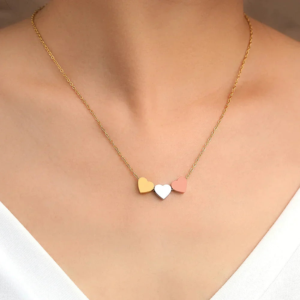 Frendorf | Triple Heart Necklace in Gold