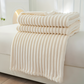 Frendorf | StripyLux Plaid - Weich, Atmungsaktive Gerippte Fleece Blanket - Dicke Plüsch Throw Blanket