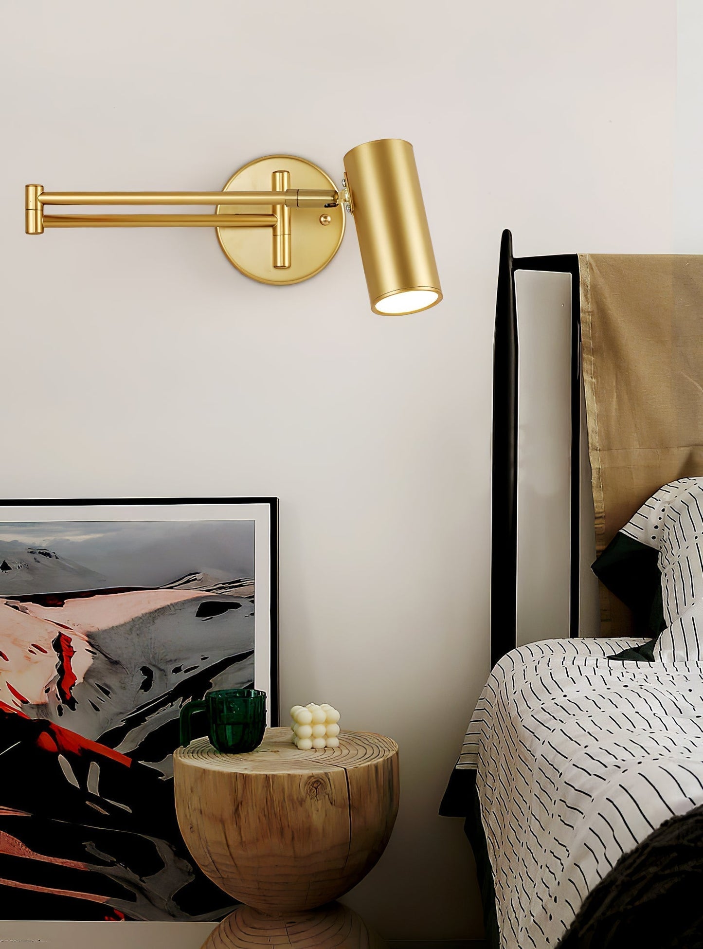 Frendorf | FlexiGlide Schwenkarm-Wandleuchte | Verstellbares Design | LED-kompatibel | Perfekte Beleuchtung für Arbeits- und Wohnbereiche